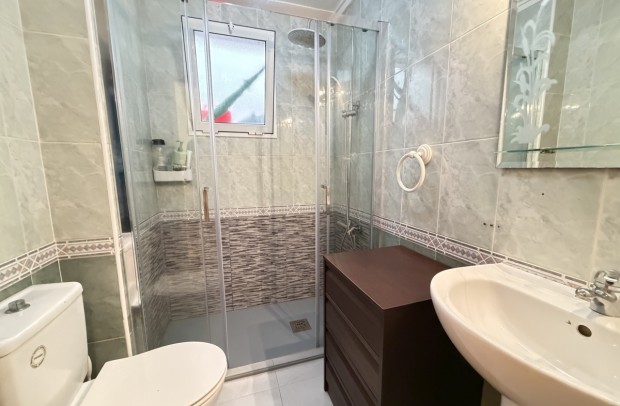 Resale - Apartment - Torrevieja