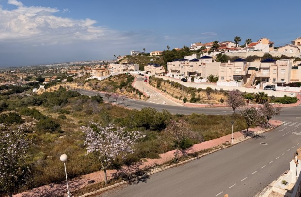 Resale - Townhouse - Ciudad Quesada