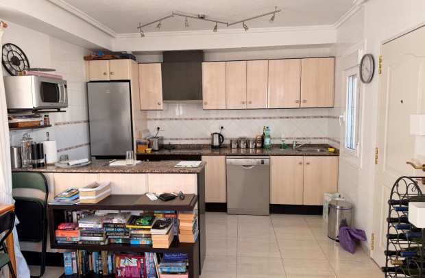 Resale - Townhouse - Ciudad Quesada