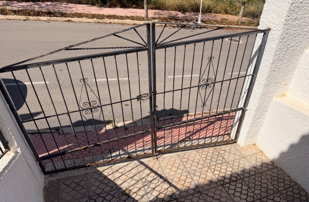 Resale - Townhouse - Ciudad Quesada