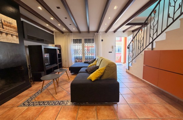 Resale - Townhouse - Catral - pueblo
