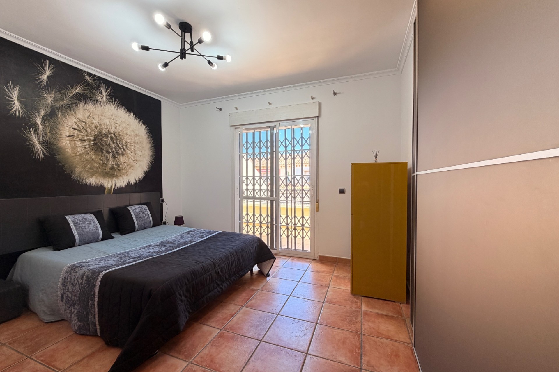 terraced-houses en catral · pueblo 215000€