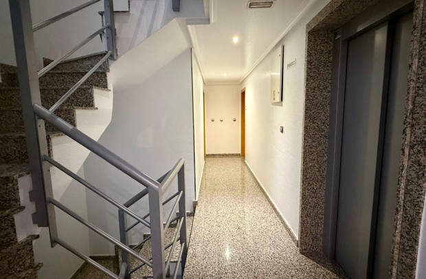Resale - Apartment - Formentera del Segura