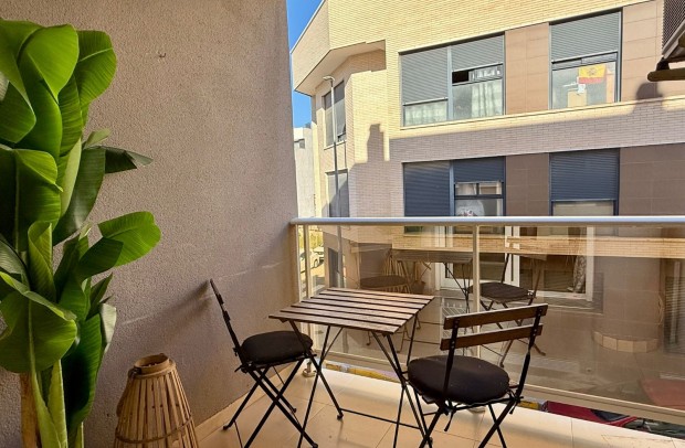 Resale - Apartment - Formentera del Segura