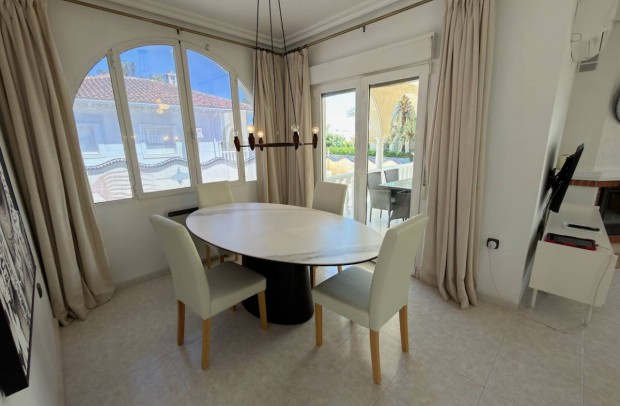Resale - Villa Detached - Ciudad Quesada - Urbanizaciones