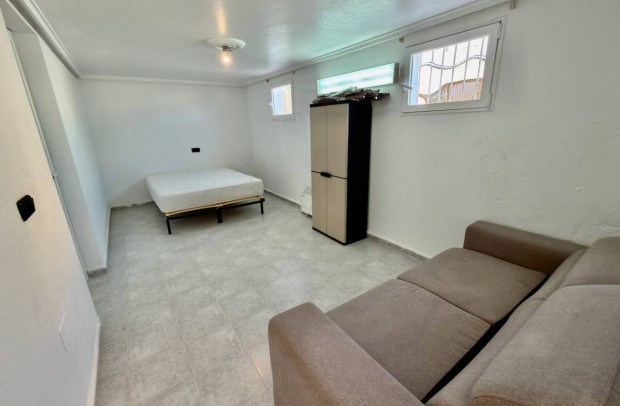 Resale - Villa Detached - Ciudad Quesada - Urbanizaciones
