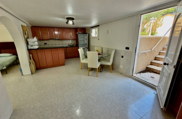 Resale - Villa Detached - Ciudad Quesada - Urbanizaciones