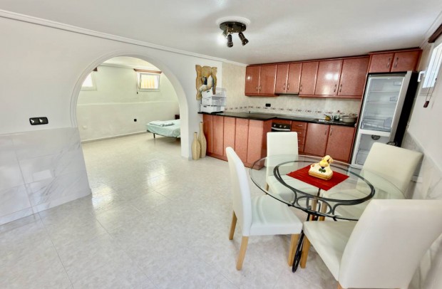 Resale - Villa Detached - Ciudad Quesada - Urbanizaciones