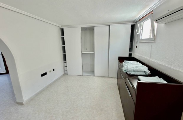 Resale - Villa Detached - Ciudad Quesada - Urbanizaciones