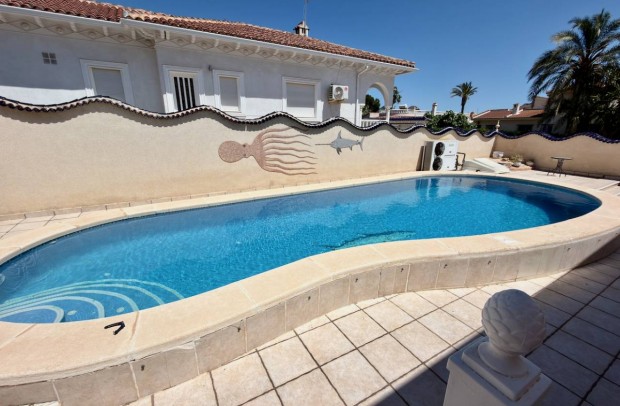 Resale - Villa Detached - Ciudad Quesada - Urbanizaciones