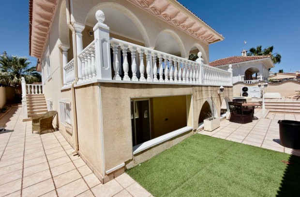 Resale - Villa Detached - Ciudad Quesada - Urbanizaciones