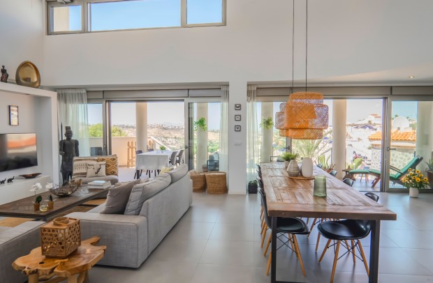 Resale - Villa Detached - Ciudad Quesada