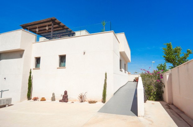 Resale - Villa Detached - Ciudad Quesada