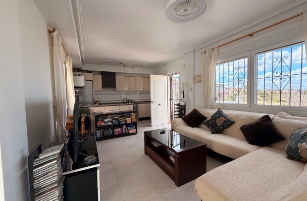 Resale - Townhouse - Ciudad Quesada
