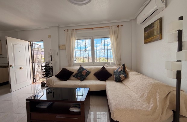 Resale - Townhouse - Ciudad Quesada