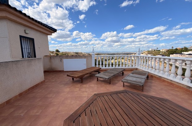 Resale - Townhouse - Ciudad Quesada