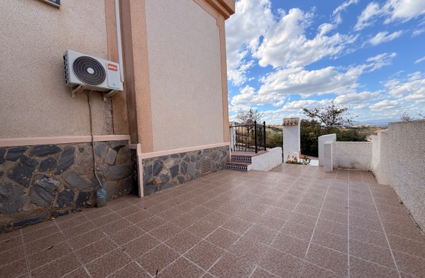 Resale - Townhouse - Ciudad Quesada