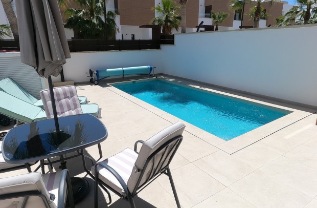 Revente - Villa Detached - Algorfa - La Finca Golf Resort