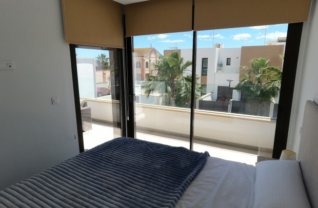 Revente - Villa Detached - Algorfa - La Finca Golf Resort