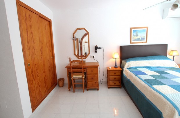 Reventa - Villa Detached - La Zenia