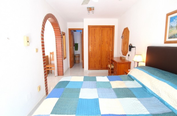 Reventa - Villa Detached - La Zenia