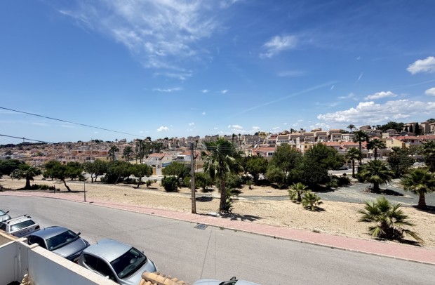 Revente - Apartment - Villamartin - Villamartín