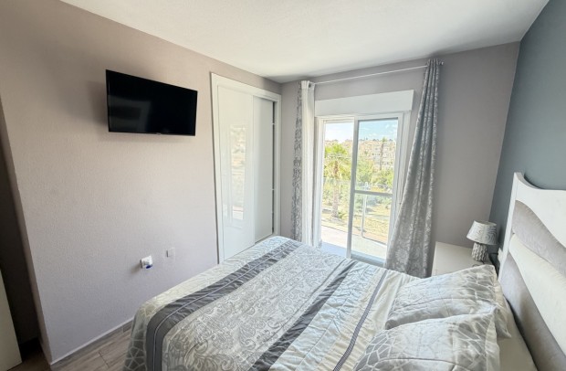 Revente - Apartment - Villamartin - Villamartín