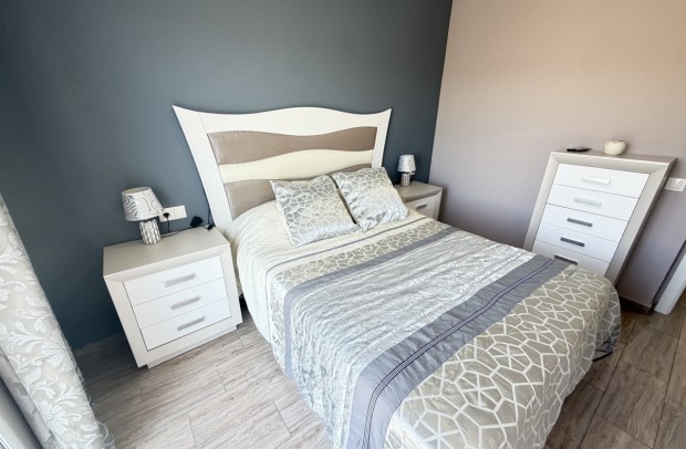 Revente - Apartment - Villamartin - Villamartín