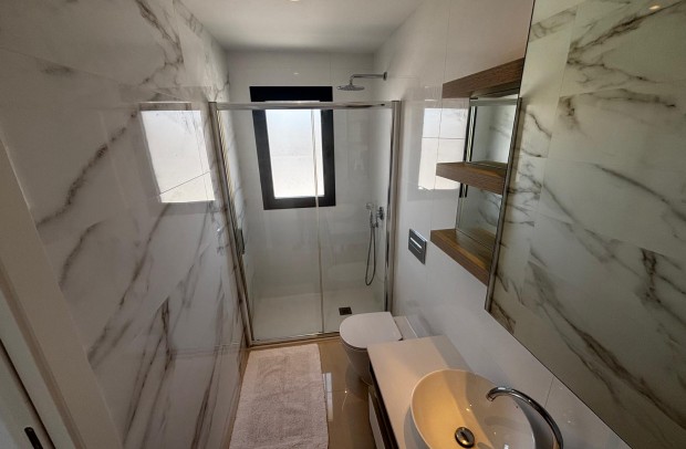 Revente - Villa Detached - Ciudad Quesada