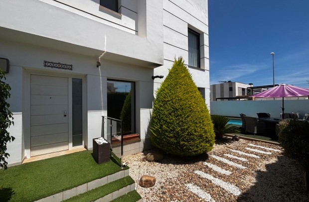 Revente - Villa Detached - Ciudad Quesada