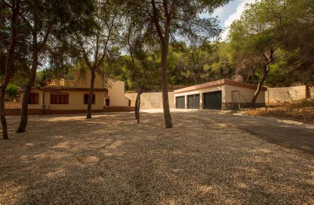 Resale - Country Property - Torremendo