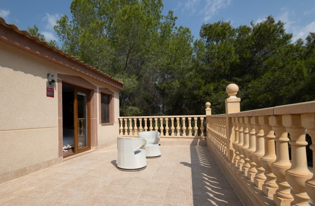 Resale - Country Property - Torremendo