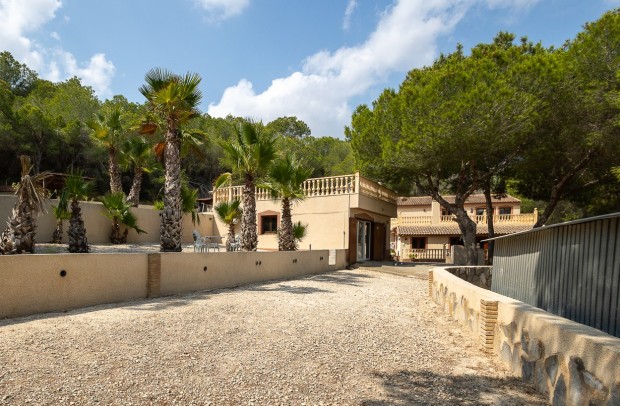 Resale - Country Property - Torremendo