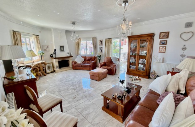 Reventa - Villa Detached - Ciudad Quesada