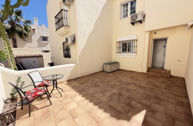 Resale - Townhouse - Las Ramblas Golf