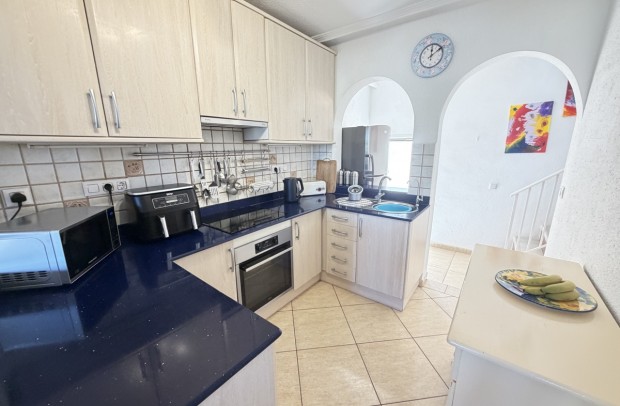 Resale - Townhouse - San Miguel de Salinas