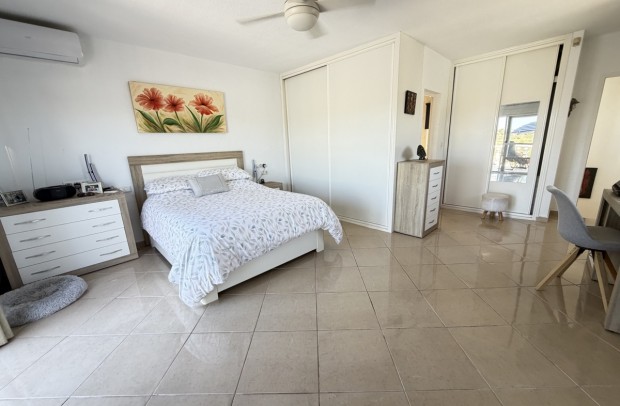 Resale - Townhouse - San Miguel de Salinas