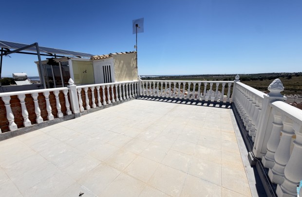 Resale - Townhouse - San Miguel de Salinas