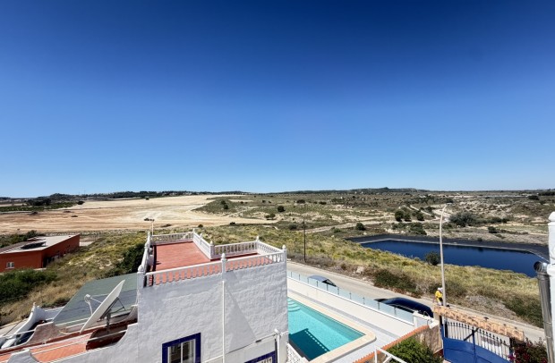 Resale - Townhouse - San Miguel de Salinas