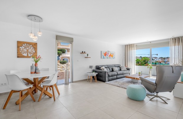 Revente - Villa Detached - La Marina