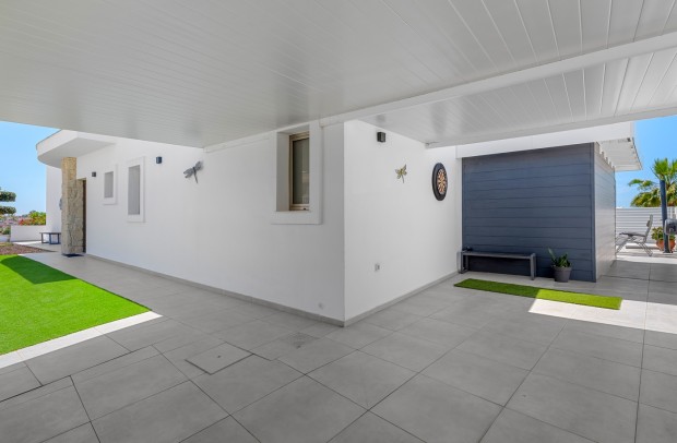Revente - Villa Detached - La Marina