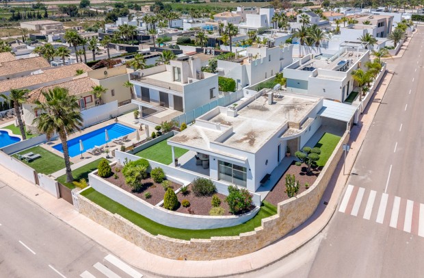 Revente - Villa Detached - La Marina