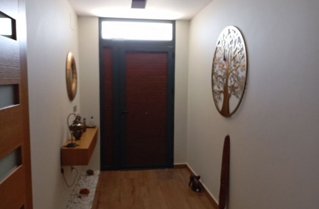 Resale - Villa Detached - Daya Nueva