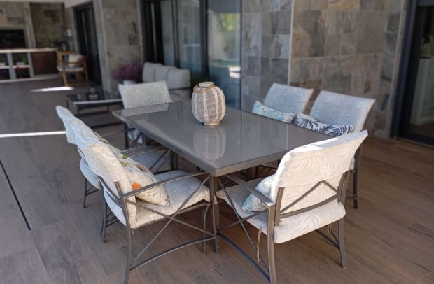 Resale - Villa Detached - Daya Nueva