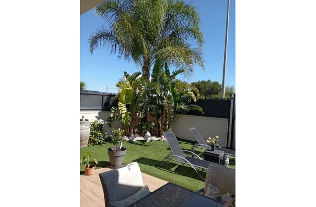 Resale - Villa Detached - Daya Nueva
