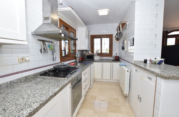 Revente - Villa Detached - Algorfa - La Finca Golf Resort