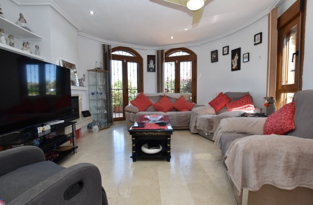 Revente - Villa Detached - Algorfa - La Finca Golf Resort