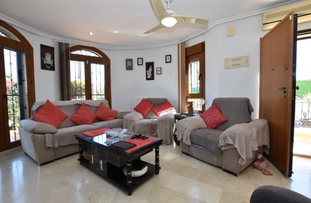 Revente - Villa Detached - Algorfa - La Finca Golf Resort