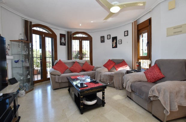 Revente - Villa Detached - Algorfa - La Finca Golf Resort