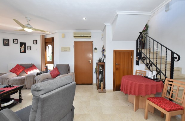 Revente - Villa Detached - Algorfa - La Finca Golf Resort